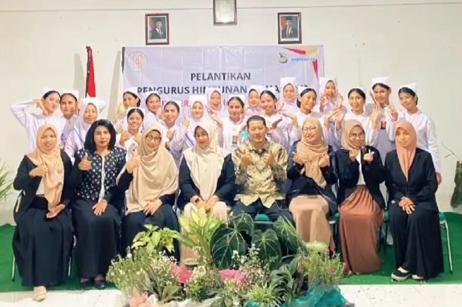Capping Day Program Studi DIII Kebidanan BKU Kendal